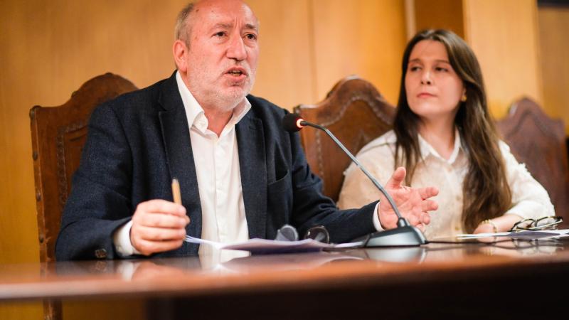 Mesa Redonda «Situação económica